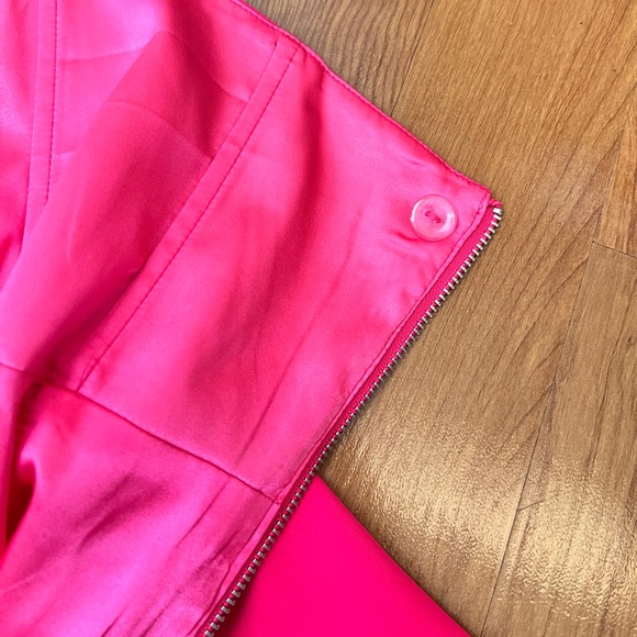 NWOT Bardot Eleni Plunge Neck Mini Dress Pop Pink - Picture 12 of 14